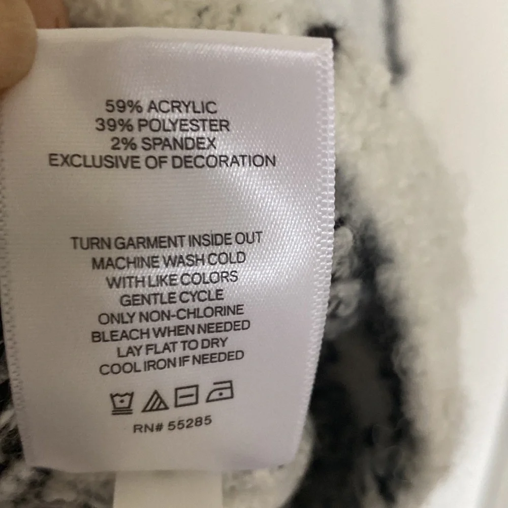 “Express” Chic plaid white/black sweater jacket with novelty buttons; XS; NWOT